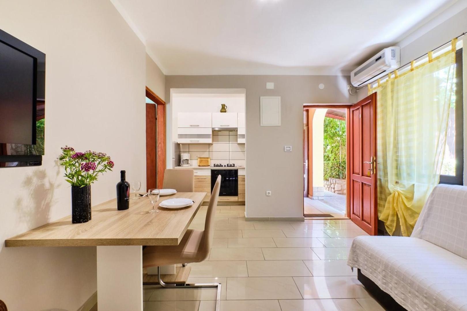 Apartments Ady Mali Lošinj Exteriör bild