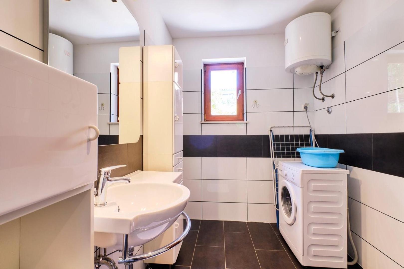 Apartments Ady Mali Lošinj Exteriör bild