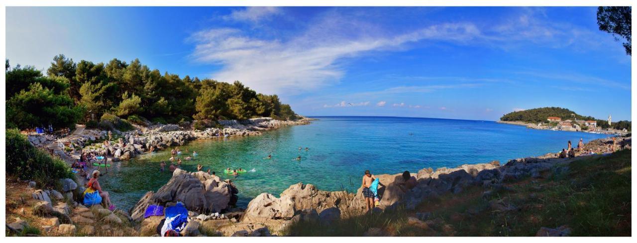 Apartments Ady Mali Lošinj Exteriör bild